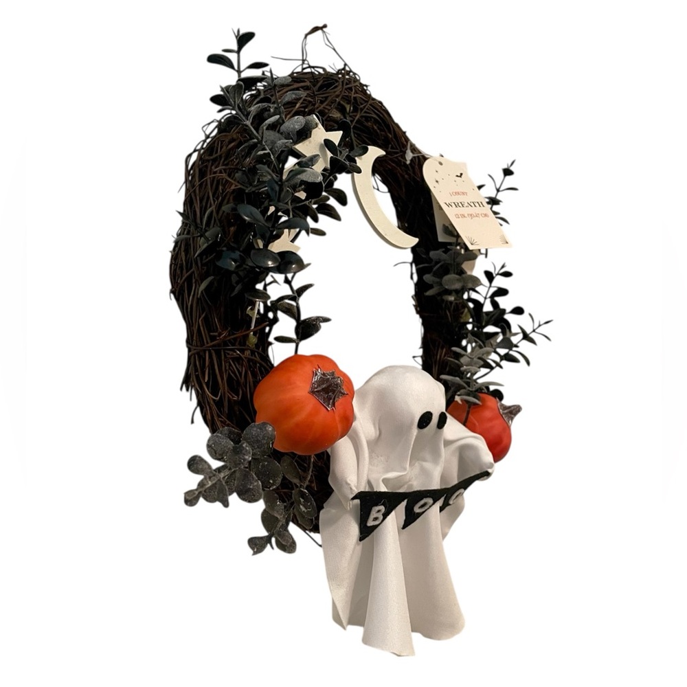 Ghost Wreath with Mini Pumpkins, Moon and Stars - Picture 2 of 8